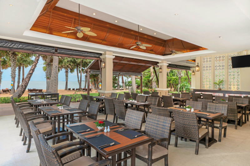 Ravindra Beach Resort & Spa