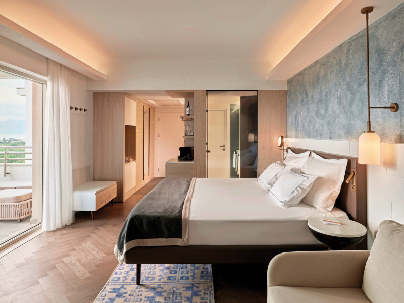 Wohnbeispiel Corner Suite mit Jacuzzi und Meerblick