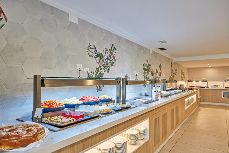 Universal Aparthotel Don Camilo