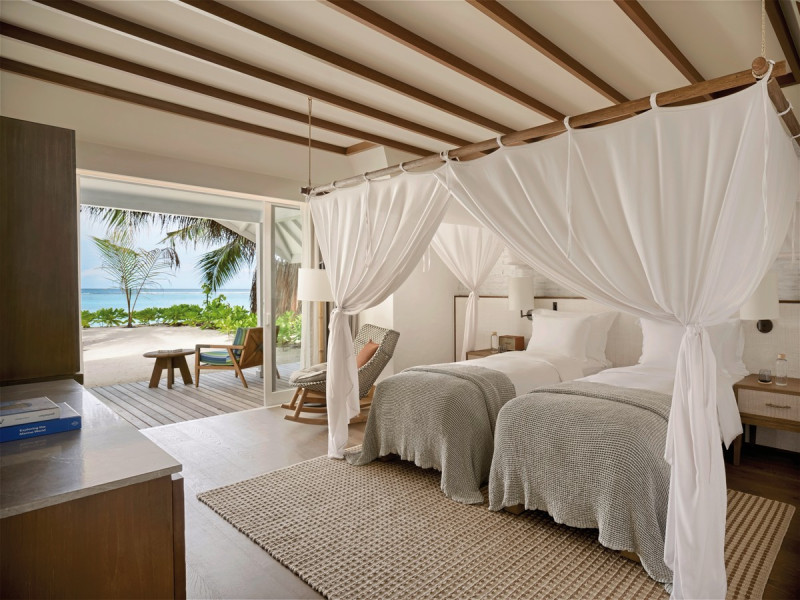 Two Bedroom Beach Retreat with Pool