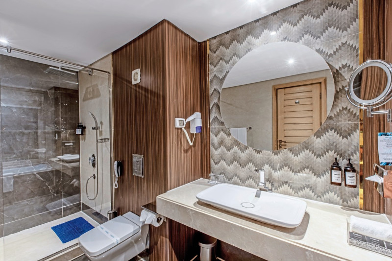 Beispiel Bad Juniorsuite Gartenblick