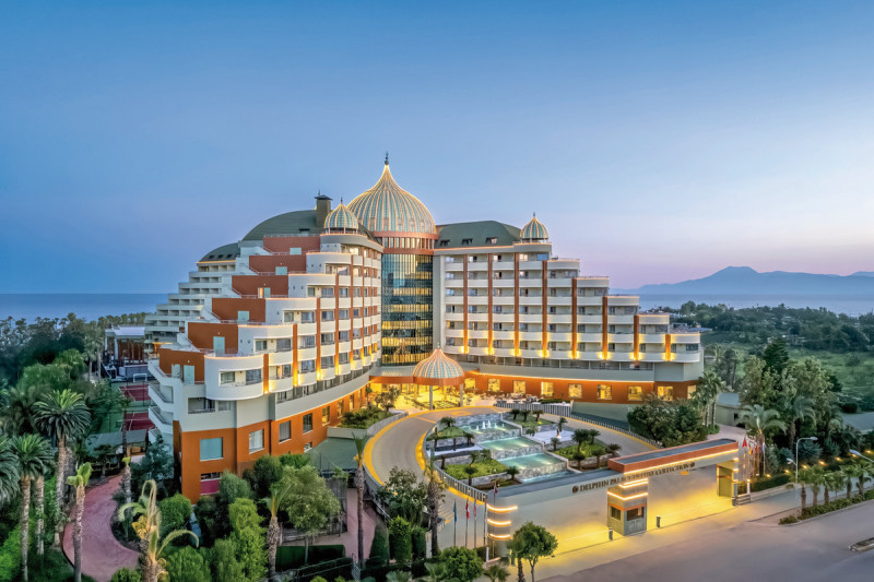 Delphin Palace