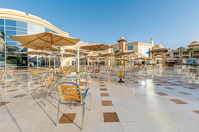 Serenity Alpha Beach