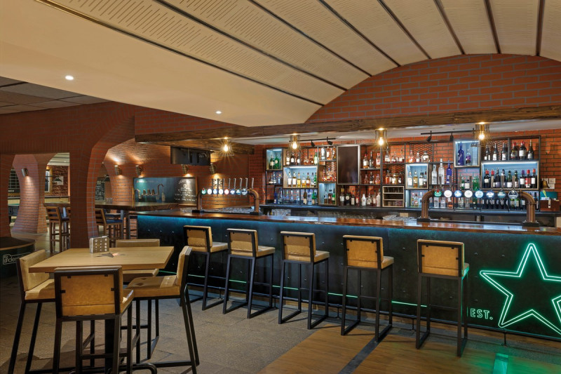 Al Habtoor Grand Resort, Autograph Collection