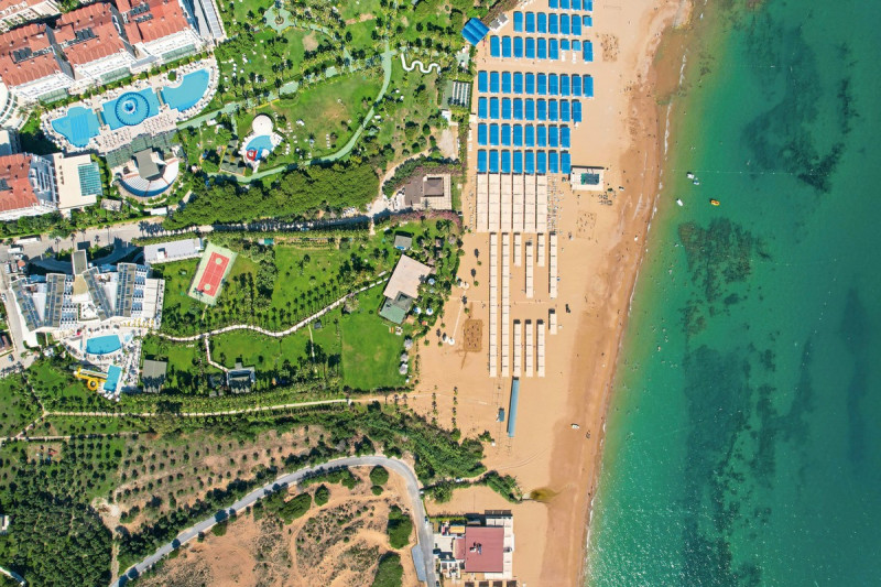 Royal Atlantis Beach