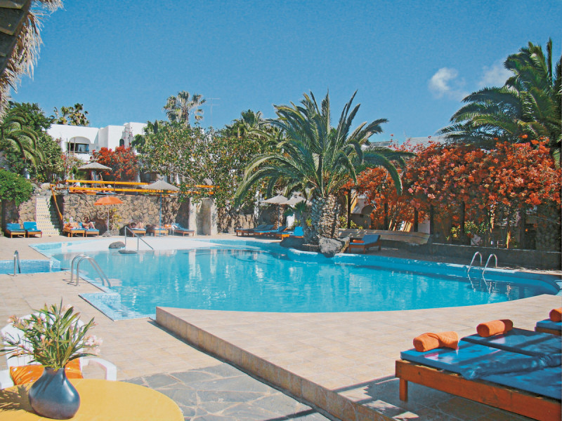 Marina Playa Suites