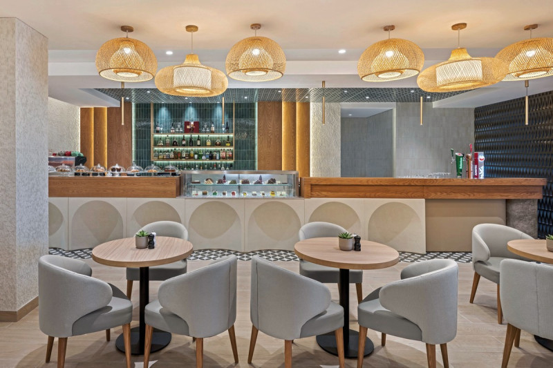 OAKS Ibn Battuta Gate