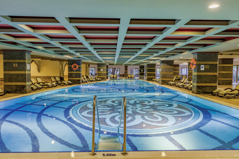 Royal Dragon Hotel