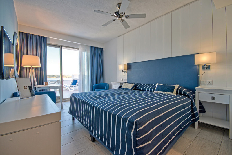 Wohnbeispiel Doppelzimmer Meerblick mit Terrasse