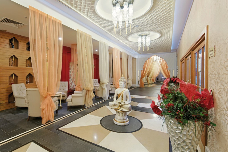 Diamond Excellence Resort & Spa ●●●●●