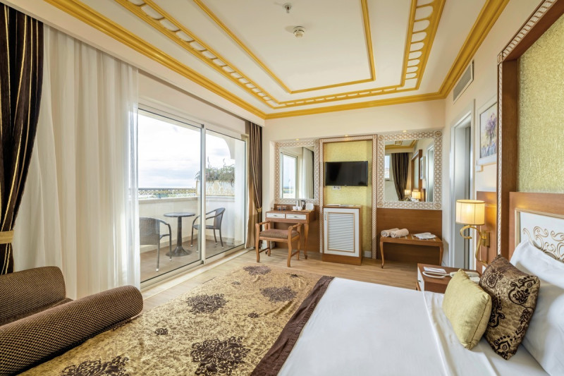 Diamond Excellence Resort & Spa ●●●●●