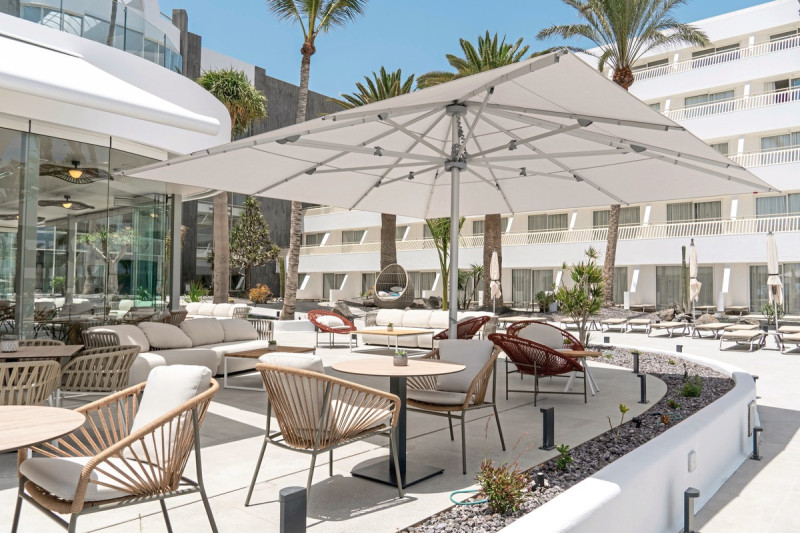 Plus Fariones Suite Hotel