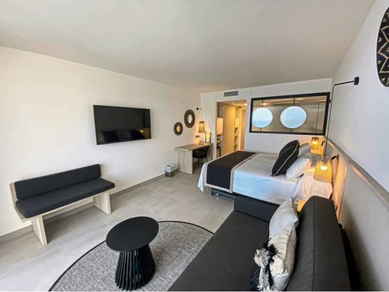 Sentido Cala Verde ●●●●