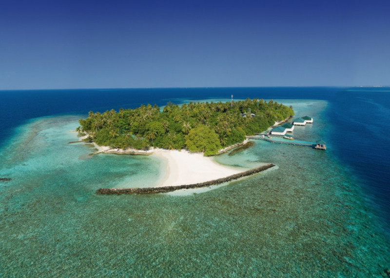 Embudu Village Maldives ●●●○