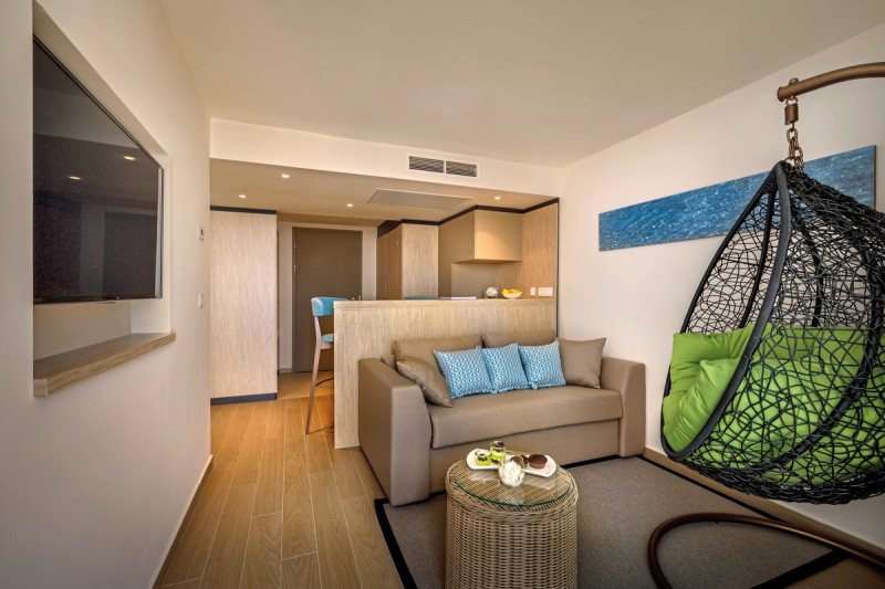 Wohnbeispiel Juniorsuite f&uuml;r 2 plus 1 Meerblick