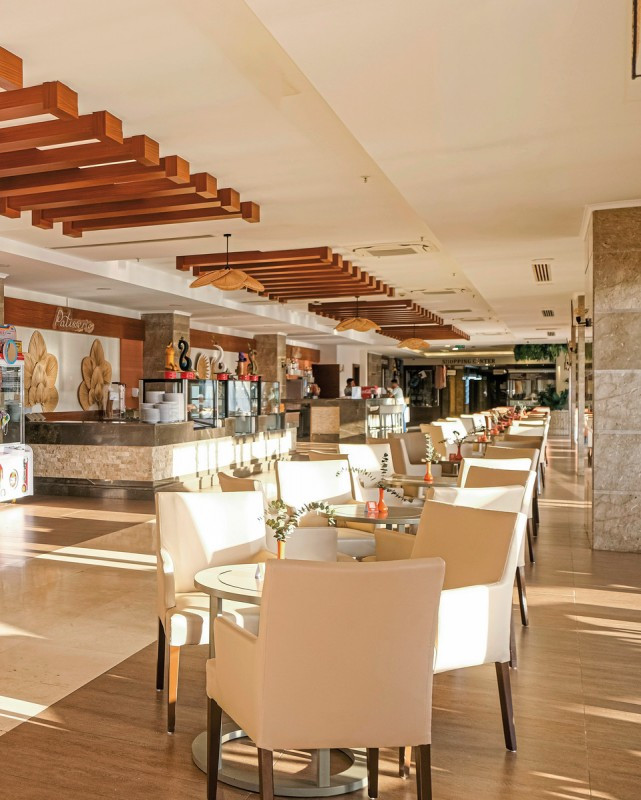 Side Aluna Hotel ●●●●○