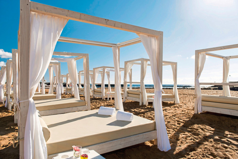 Elba Carlota Beach & Golf Resort