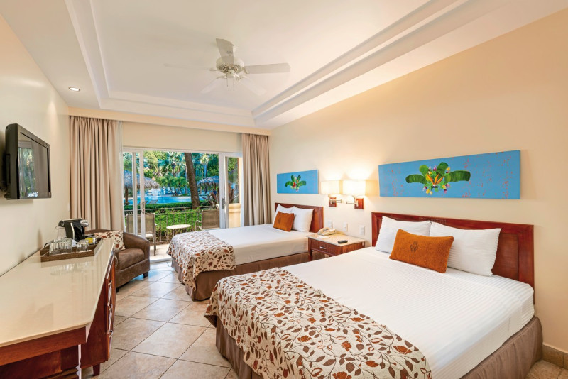 Wohnbeispiel Family Pool View