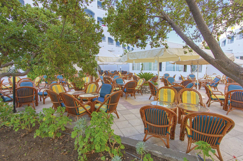 Continental Palace ●●●○