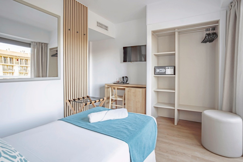 BahÃ­a de Alcudia & Spa ●●●●