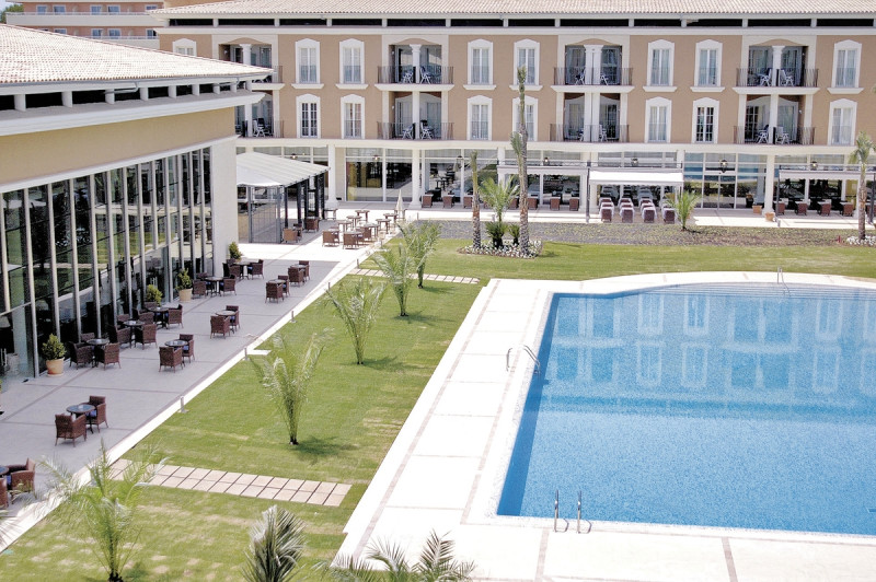 Grupotel Playa de Palma Suites & Spa