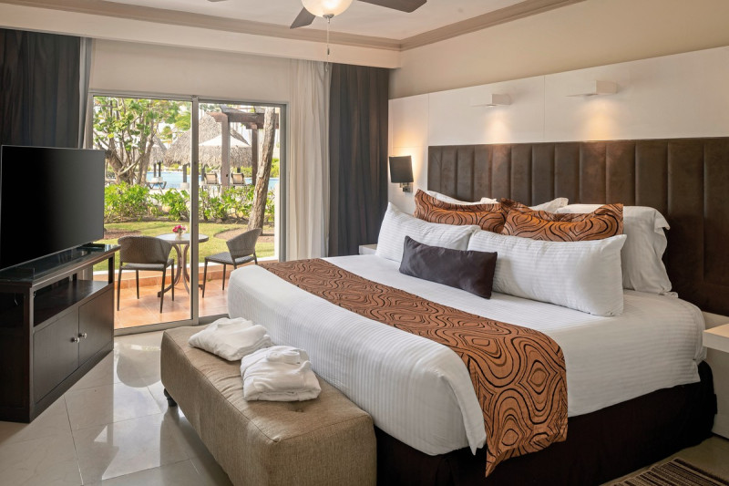 Club Honeymoon Suite Tropical View King