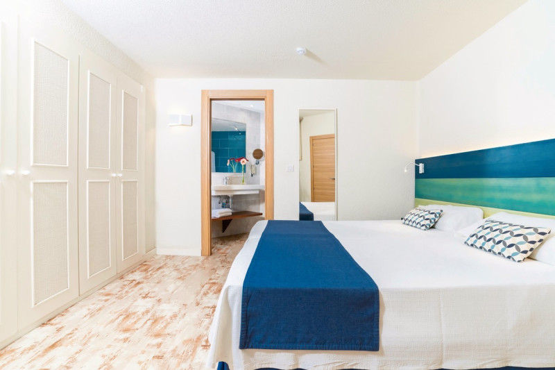 HOVIMA La Pinta Beachfront Family Hotel ●●●●