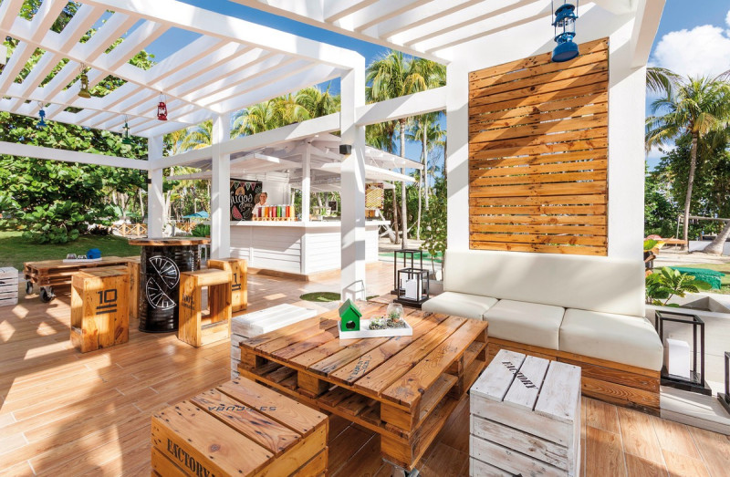 Sol Palmeras ●●●●