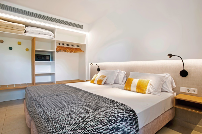 Inturotel Cala Azul ●●●●