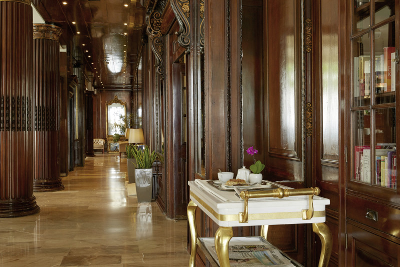 Mon Repos Palace