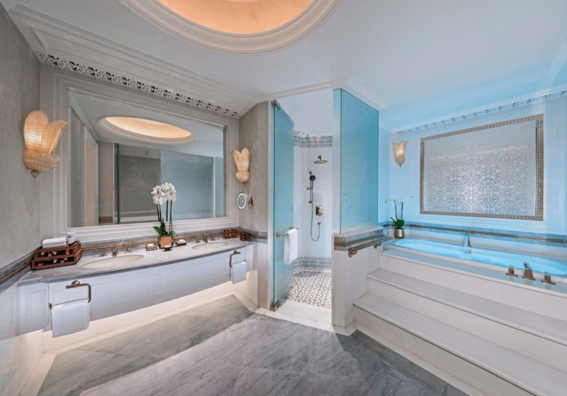 Emirates Palace Mandarin Oriental Abu Dhabi ●●●●●●