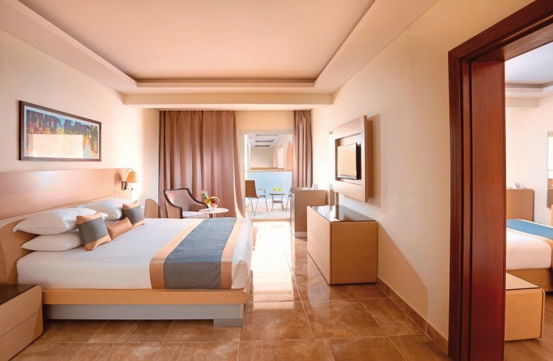 Pickalbatros Alf Leila Wa Leila Resort - Neverland Hurghada ●●●●