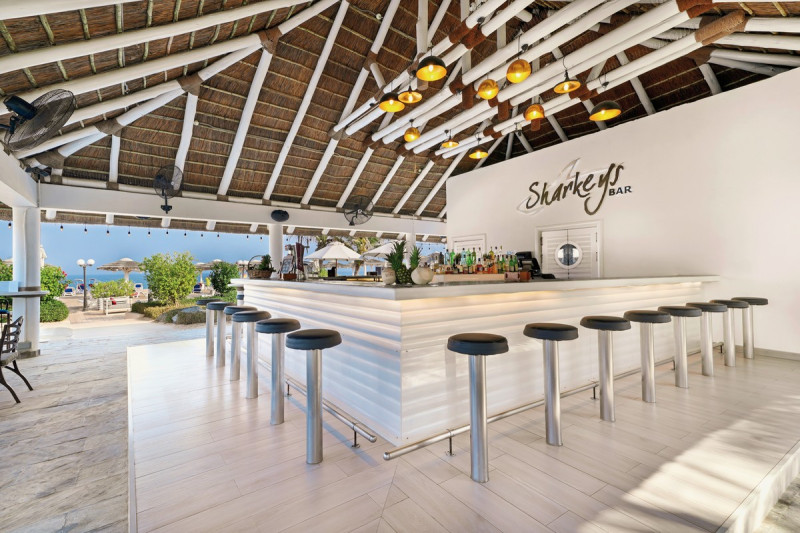 Fujairah Rotana Resort & Spa Al Aqah Beach