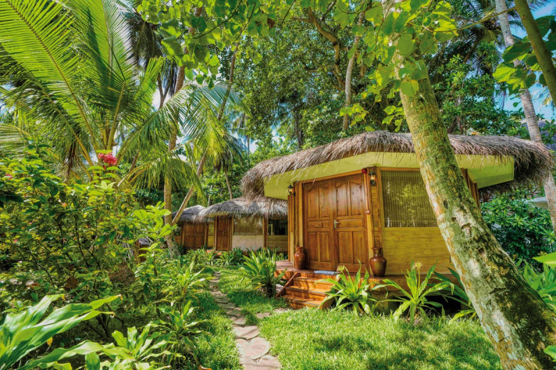 Fihalhohi Maldives ●●●○