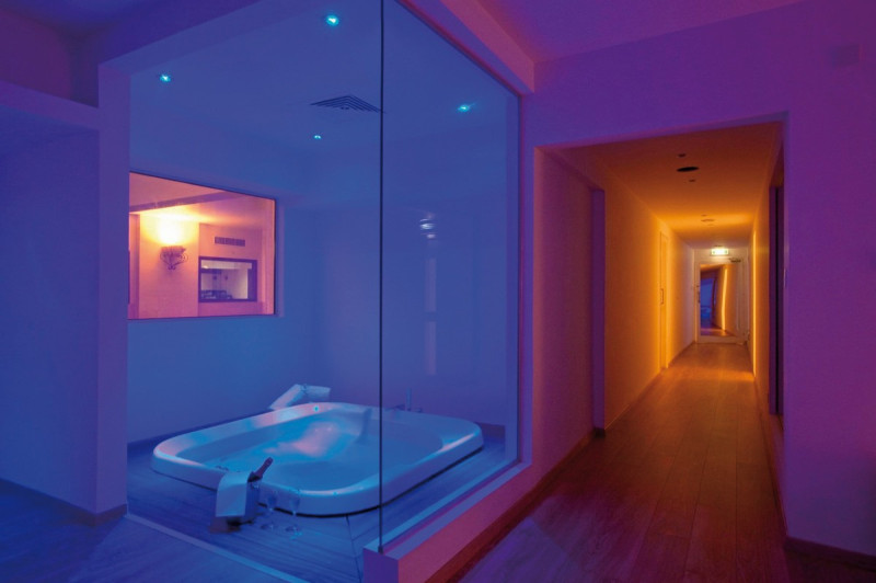 Sandy Beach Hotel & Spa ●●●●