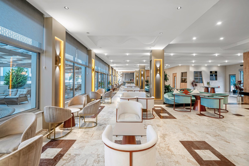 Side Story Resort & Spa Hotel
