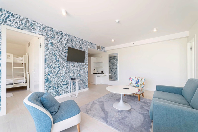 Wohnbeispiel Familienzimmer mit Verbindungst&uuml;r