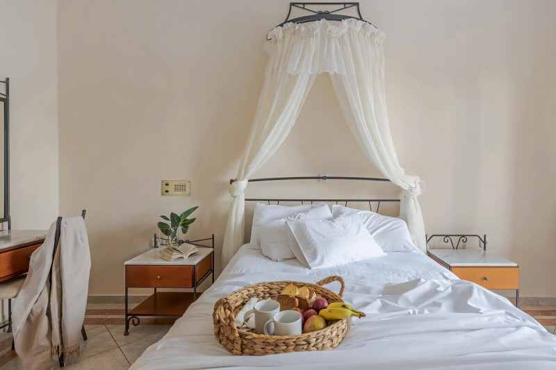 Wohnbeispiel Double Room Deluxe with Outdoor Jacuzzi