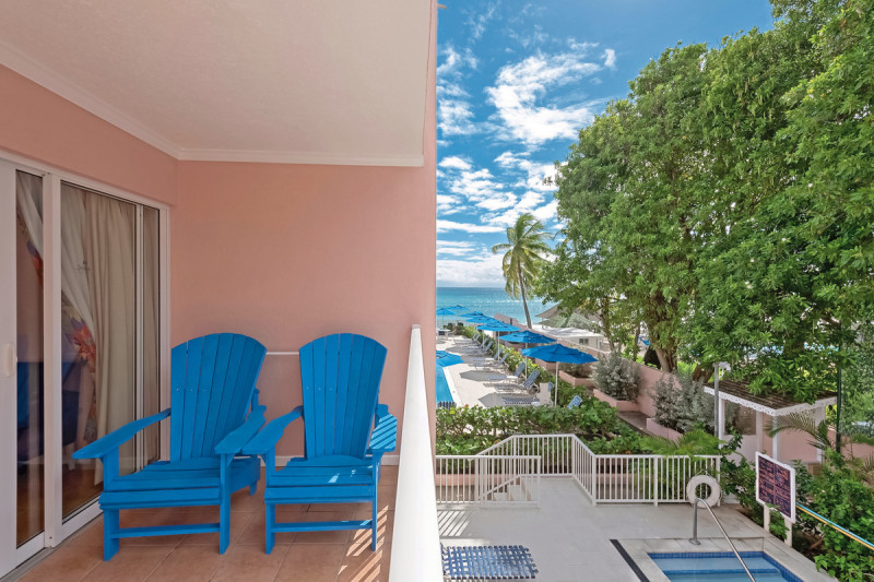 Wohnbeispiel Superior Studio Poolview