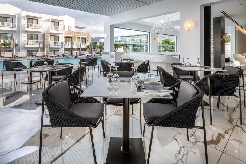 Diamond Deluxe Hotel & Spa