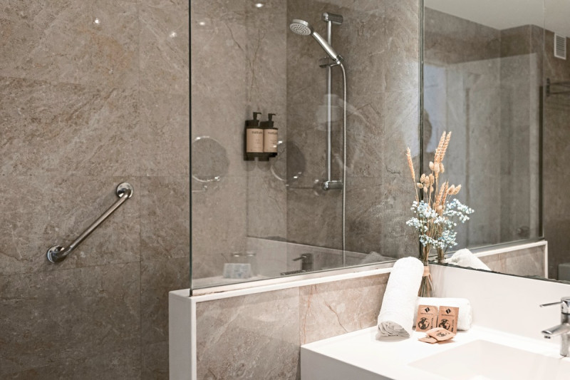 Beispiel Bad Doppelzimmer