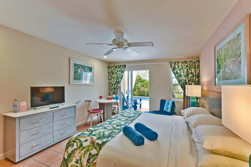 Wohnbeispiel Deluxe Studio Poolview