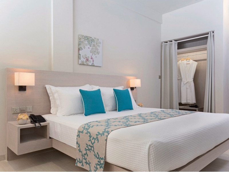 Malahini Kuda Bandos ●●●●