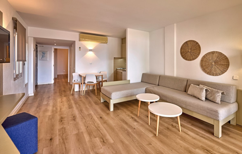 Universal Aparthotel Don Camilo ●●●●