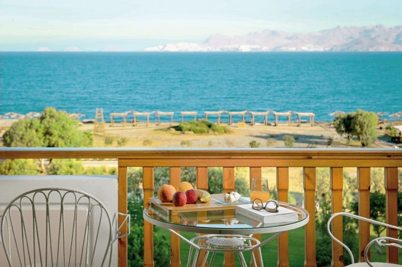 Mitsis Ramira ●●●●●