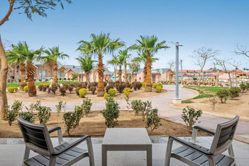 Beispiel Terrasse Familien Bunglaow Schiebet&uuml;r