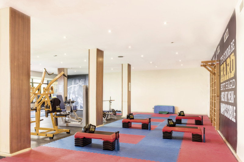 Be Live Adults Only Marivent