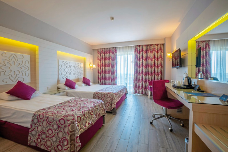 Sunmelia Beach Resort & Spa ●●●●●