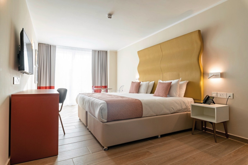 Seaview Hotel ●●●●