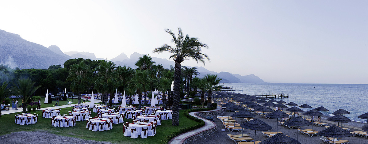 Champion Holiday Village